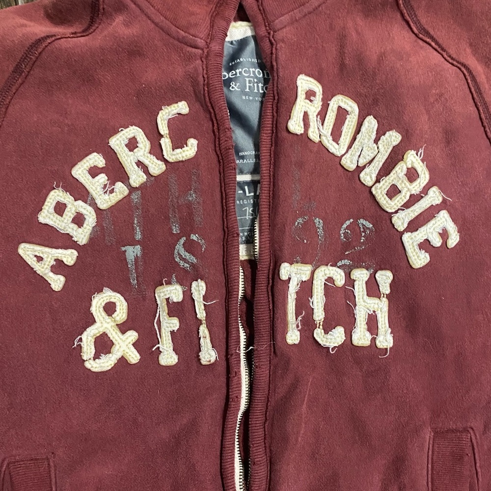 Abercrombie & Fitch Men's Burgundy Zip-Up Jacket - Picture 6 of 7